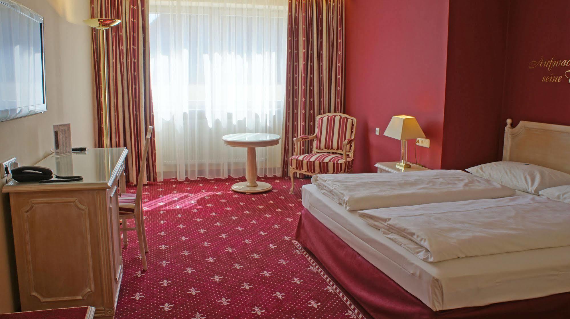 Dormero Hotel Μπουργκχάουζεν Εξωτερικό φωτογραφία